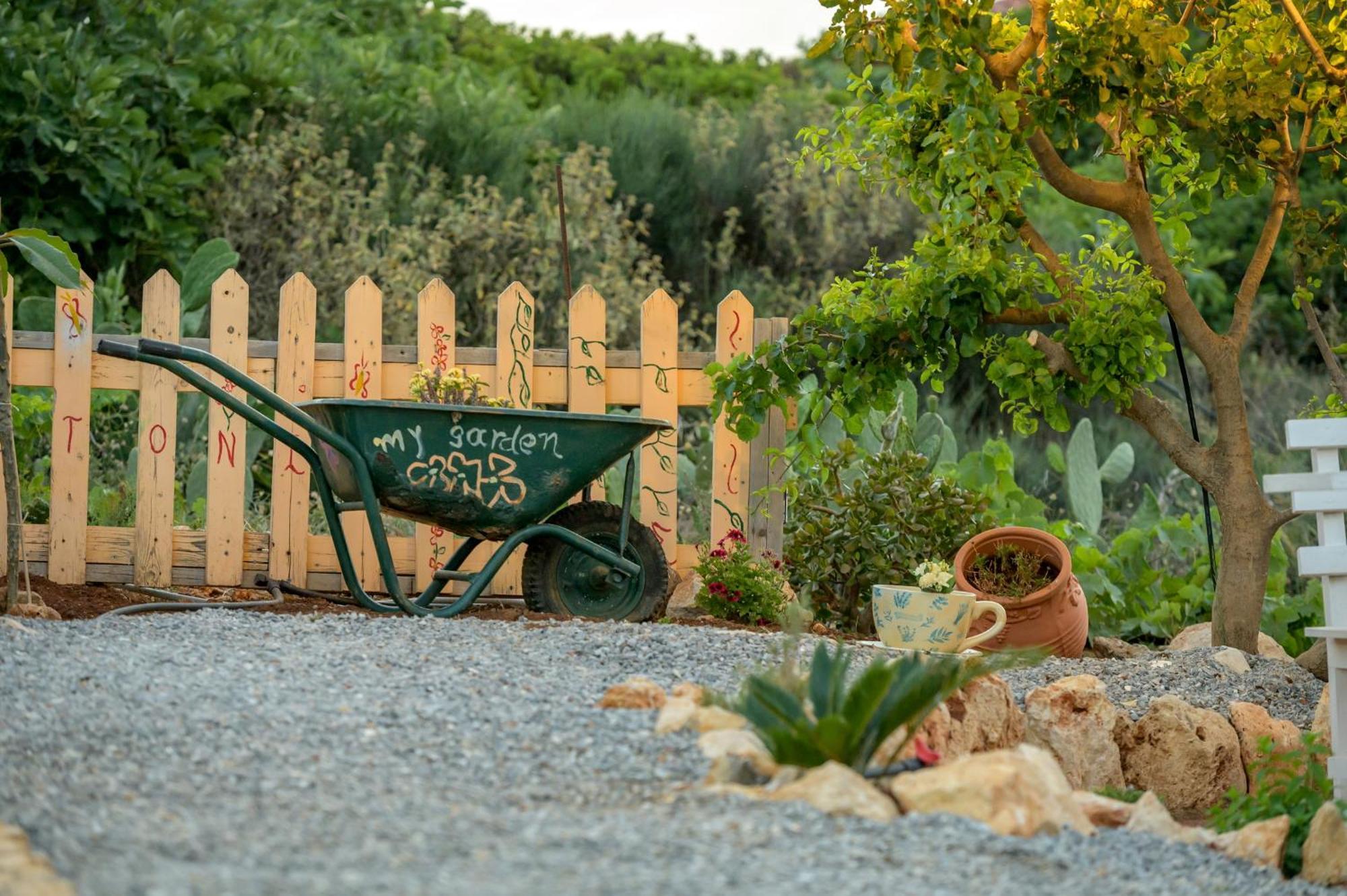 Villa Araucaria Rethymno Esterno foto